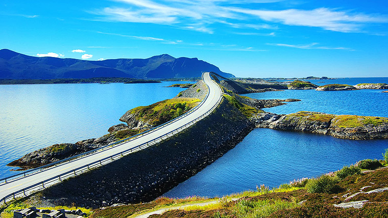 The Most Beautiful Places in the World - Atlantic Ocean Road, Norway