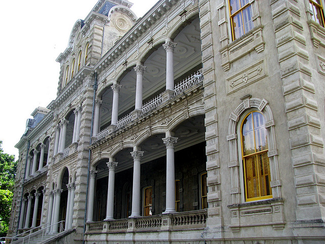 Iolani Palace